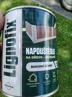 Napouštělo na dřevo