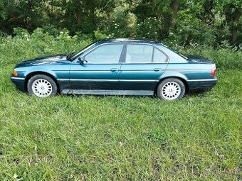 BMW e38 3.0 V8, manuál