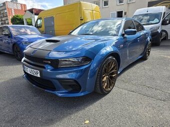 Dodge Charger 6.4 Hemi SRT UVEDENÁ CENA BEZ DPH