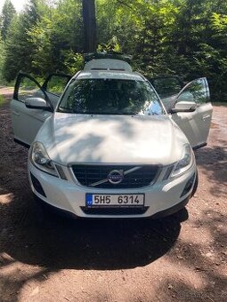 Volvo XC60 2009, 2.4 Diesel