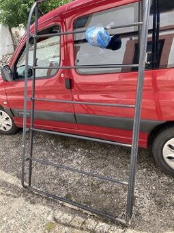Zahradka na Citroen berlingo a Peugeot - 1