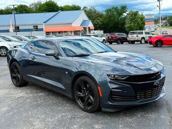 2019 Chevrolet Camaro SS 6.2L Rear-wheel drive