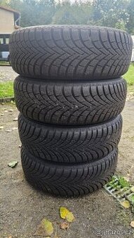 Sada plechovych disků rozteč děr 5x100 s zimní 185/60/15