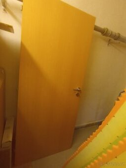interiérové dveře 197 cm, šířka 80 cm a 90 cm