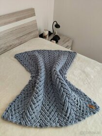 Pletená dětská deka šedá_