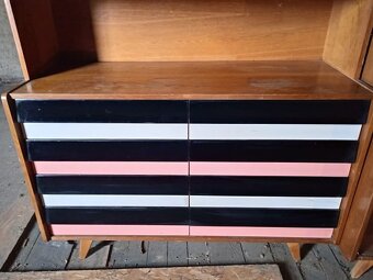 Sestava 7 ks nábytku, návrh J.Jiroutek, 1962, Československo