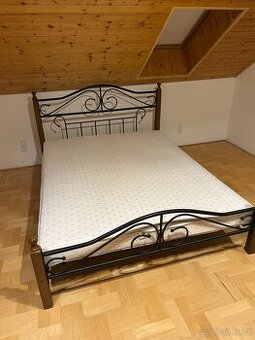Manželská postel, dřevo třešeň/černý kov, 160x200