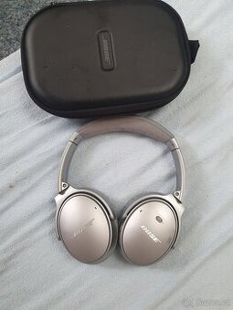 BOSE QuietComfort QC35 II, stříbrná bluetooth sluchátka