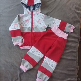 Softshellové soupravy - dvě velikosti a různé motivy