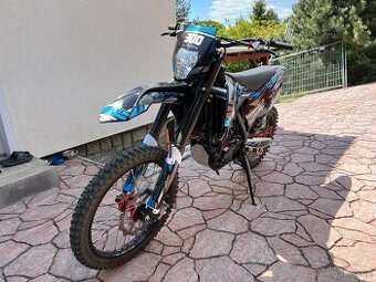 Motocross Ultimate NC 300 cc 21x18 startér/6 kvalt manuál/