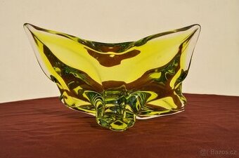 Čtvercová mísa, hutní sklo, Josef Hospodka
