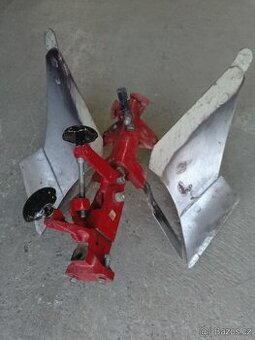 Vari oboustranný pluh, obracák APH-352,nastavovací těleso