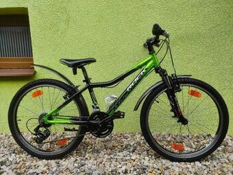 Značkové kolo Rock Machine 24" (černá/zelená)