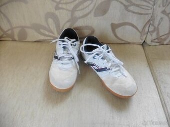 Sálové boty, boty do tělocvičny Pro Touch vel. 35