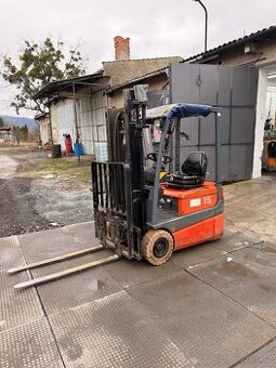 Prodám vysokozdvižný vozík Toyota za 69.000Kč