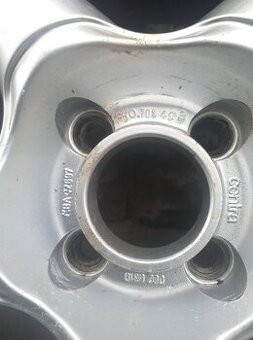 Prodám  sadu Alu kol 4x disků Centra