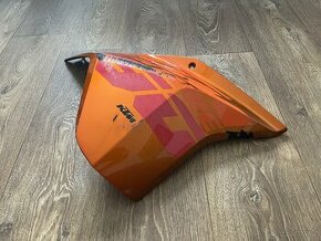 KTM 1190 Adventure pravý boční plast