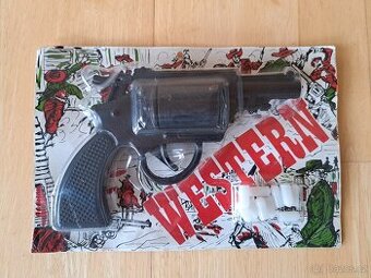 Retro hračka revolver