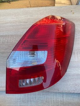 Zadní světlo Škoda Fabie 2, originální bez vady