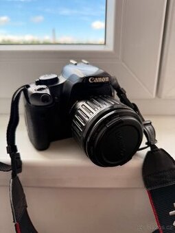 Canon EOS 500D s objektivem 18–55mm