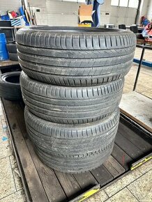 Pirelli 225/45R18 91Y letní pneu