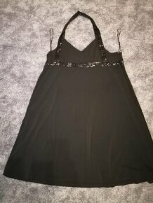 Černé společenské šaty