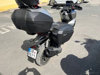 Honda ADV 350 držáky kufru Shad Sh23