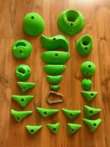 Nové lezecké chyty THEREX Boulder set - 23 kusů