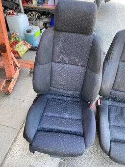 Sportsize sedan
