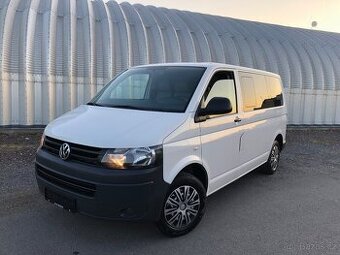 Volkswagen Transporter T5 Facelift R.V. 2011 2.0TDI 9MÍST