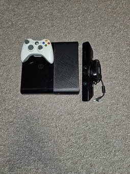 Prodám Xbox 360 E-s bezdrátovým ovladačem a kinectem