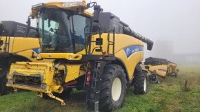 New Holland CX 8080