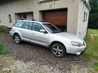 Subaru legacy outback kombi 4x4 LPG,automat