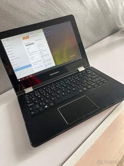 Lenovo Yoga s dotykovou obrazovkou