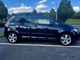 VW Golf Plus 1.6i / 75 kW / 2008 / Highline
