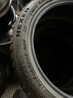 Zimni pneu Nexen 215/45/R17