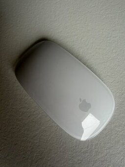Apple Magic Mouse 2025