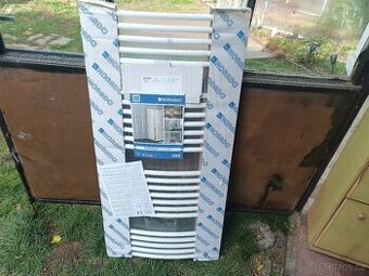 Koupelnový radiátor Korado Koralux Rondo Classic 1220x595 mm