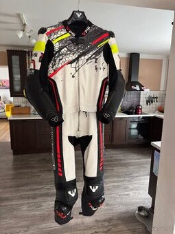 Psi kombinéza sepang vel. 54