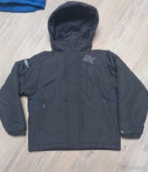 Chlapecká zimní bunda Umbro, vel. 134