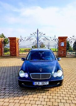 Prodám-Mercedes-Benz w203,C270 cdi-125kw,r.v.2002