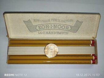 Staré tužky Koh-i-noor Hardtmuth 1561 Mittel..,