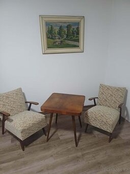 RETRO - konferenční stolek