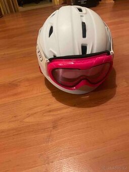Dětská dívčí helma i s brýlemi