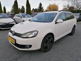 Volkswagen Golf 1.4 TSi Xenony,Výhřev,Nav,90kW