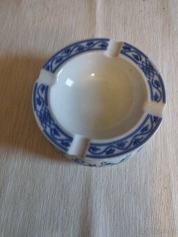 Cibulákový popelník