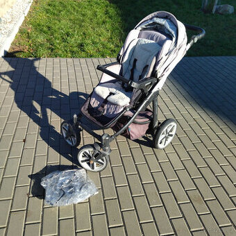 Kočárek BABY DESIGN Kočárek Lupo Comfort (šedý)