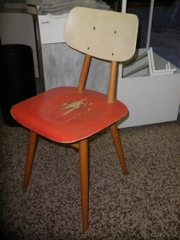 Stará barevná židle TON