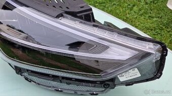 Nový led světlomet PP Hyundai i30 92101-G4600