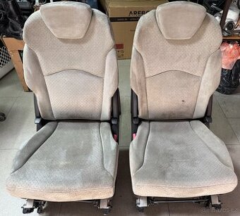sedadla do Citroen C8, Peugeot 807
